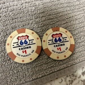 Vintage 2 Route 66 Casino $1 chips Rio Puerco NM Comes with the 2 chips